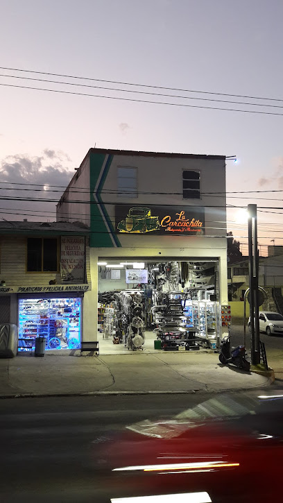 Dirección, horario, teléfono y opiniones de La Carcachita Accesorios. en San Juan del Río
