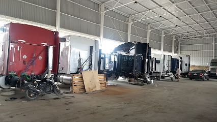 Dirección, horario, teléfono y opiniones de Micosa Refacciones Autos, Camionetas y Camiones en San Juan del Río