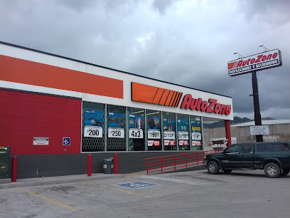 Dirección, horario, teléfono y opiniones de Refaccionaria AutoZone en Manzanillo