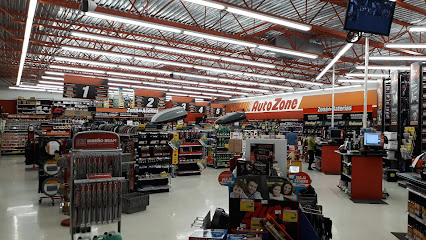 Dirección, horario, teléfono y opiniones de Refaccionaria AutoZone en Morelia