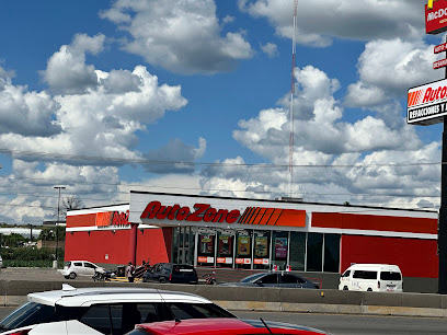Dirección, horario, teléfono y opiniones de Refaccionaria AutoZone en Silao de la Victoria