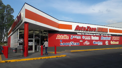 Dirección, horario, teléfono y opiniones de Refaccionaria AutoZone en Zamora