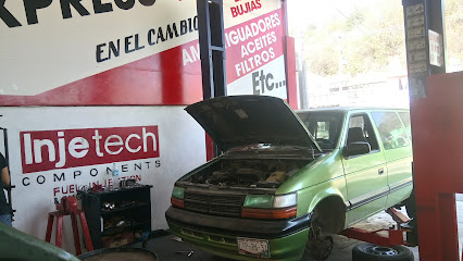 Dirección, horario, teléfono y opiniones de Refaccionaria Koraza en Manzanillo