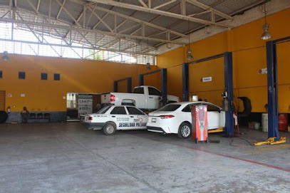 Dirección, horario, teléfono y opiniones de Rogue Manzanillo en Manzanillo