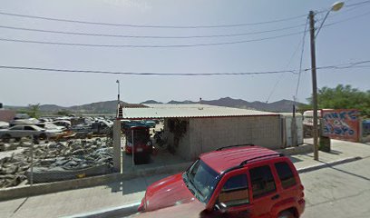 Dirección, horario, teléfono y opiniones de Yonke El Guero en San José del Cabo