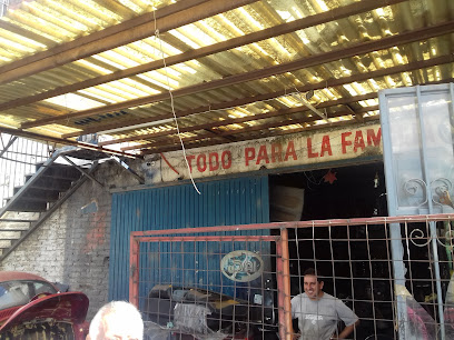 Dirección, horario, teléfono y opiniones de Yonke Joaquin Todo Pa Su Vcho en León