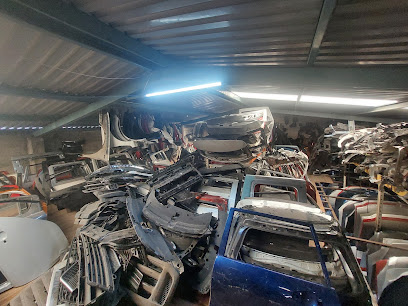 Dirección, horario, teléfono y opiniones de Yonke La Chilindrina Autopartes en Guadalajara