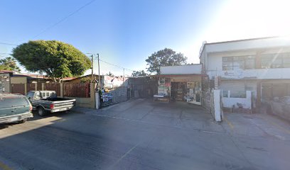 Dirección, horario, teléfono y opiniones de Auto Partes Garay en Playas de Rosarito