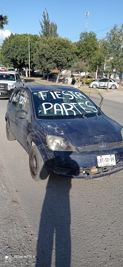 Dirección, horario, teléfono y opiniones de Autopartes Los Gemelos R1 en Ecatepec de Morelos