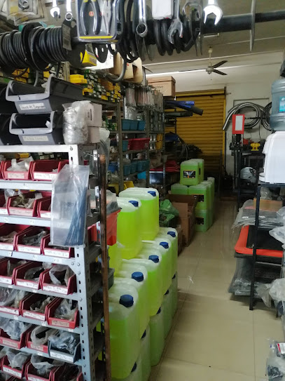 Dirección, horario, teléfono y opiniones de Refaccionaria Albatros en Manzanillo