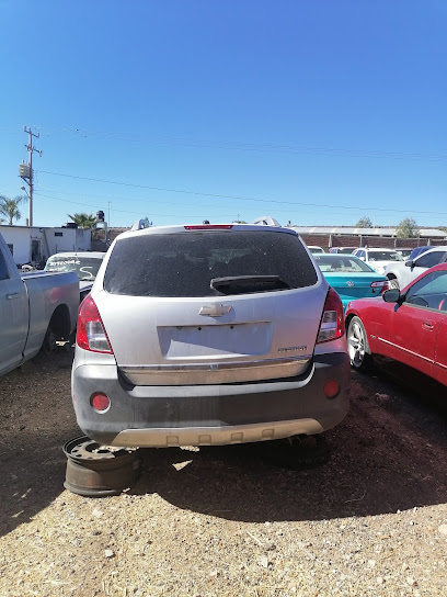 Dirección, horario, teléfono y opiniones de Tractocamiones Kenworth-Sucursal Durango 2 en Durango