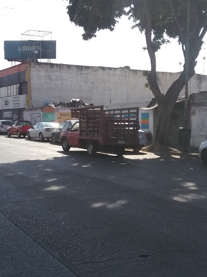 Dirección, horario, teléfono y opiniones de Refaccionaria Alcaraz en Guadalajara