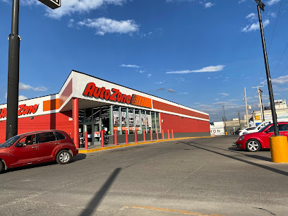 Dirección, horario, teléfono y opiniones de Refaccionaria AutoZone en León