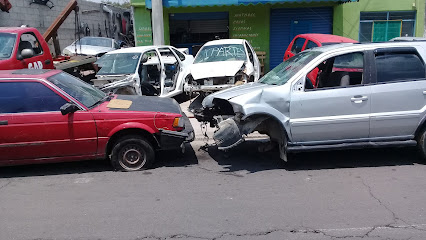 Dirección, horario, teléfono y opiniones de Venta de Autopartes Usadas en Puebla