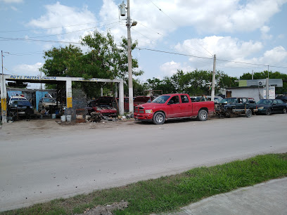 Dirección, horario, teléfono y opiniones de Mofles y Radiadores Chavita en Matamoros