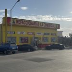 Dirección, horario, teléfono y opiniones de Refaccionarias La Comercial en San Luis Río Colorado