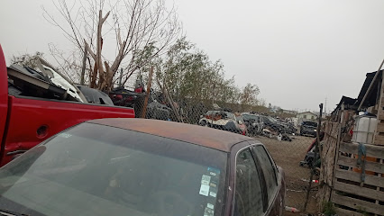 Dirección, horario, teléfono y opiniones de Yonke Los Dos Amigos en Nuevo Laredo